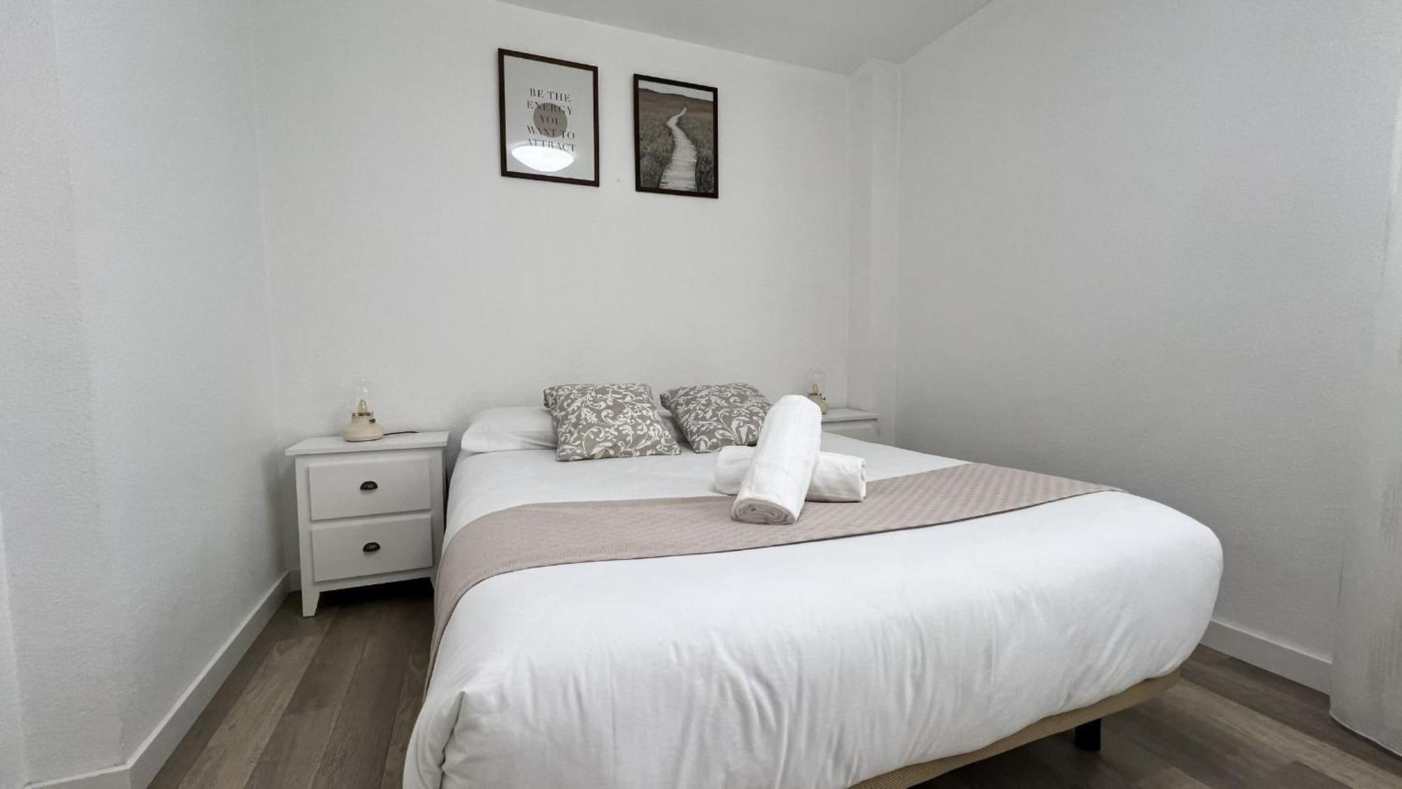 Apartamenticos Plaza Del Pilar III サラゴサ エクステリア 写真