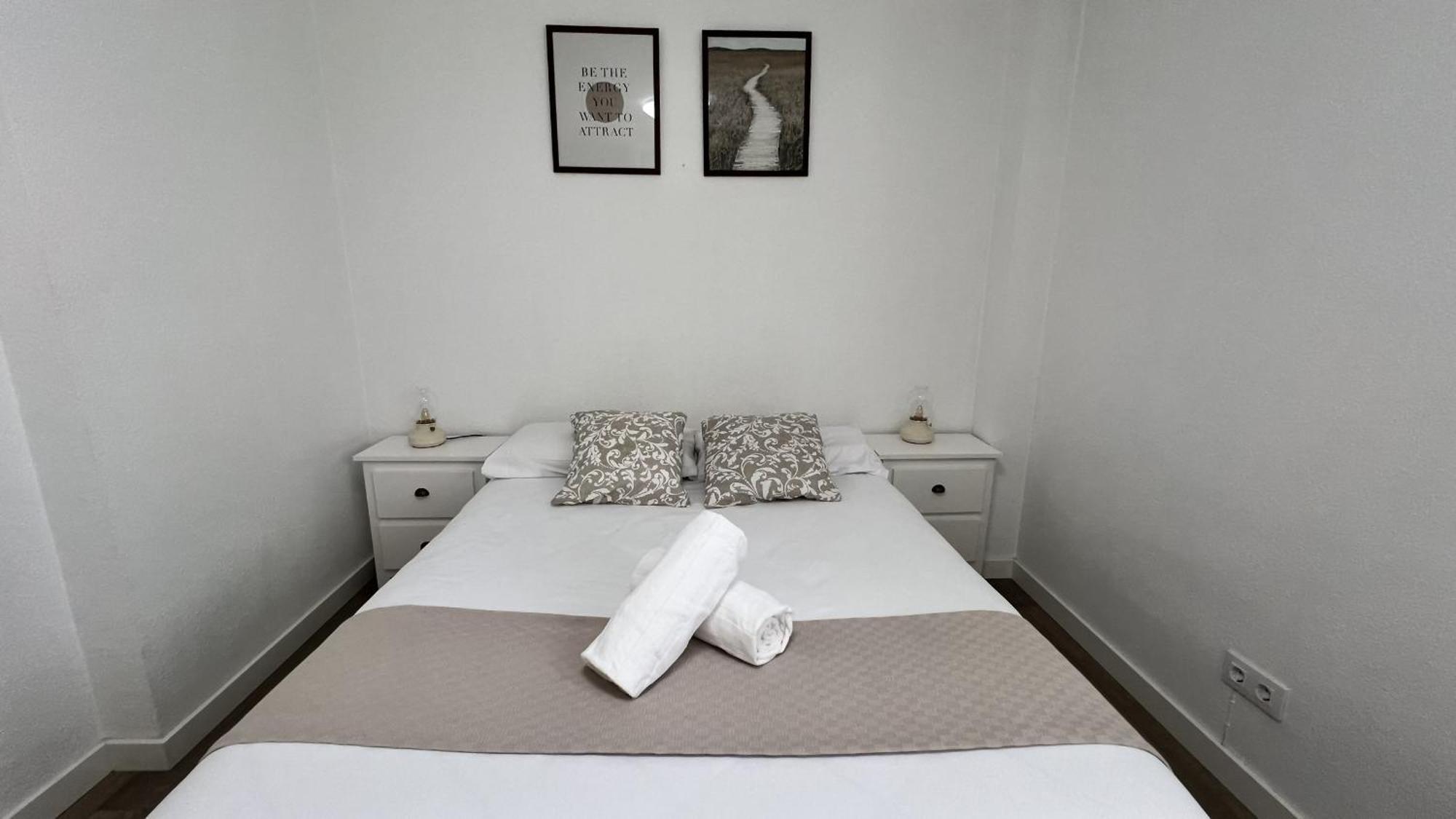 Apartamenticos Plaza Del Pilar III サラゴサ エクステリア 写真