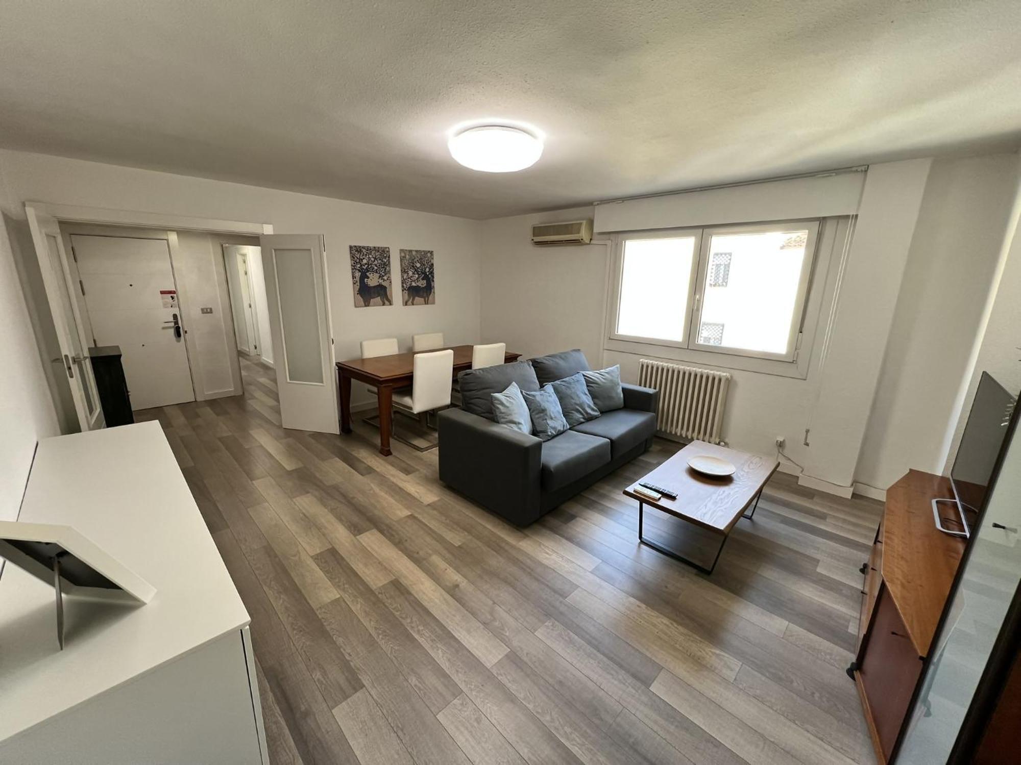 Apartamenticos Plaza Del Pilar III サラゴサ エクステリア 写真